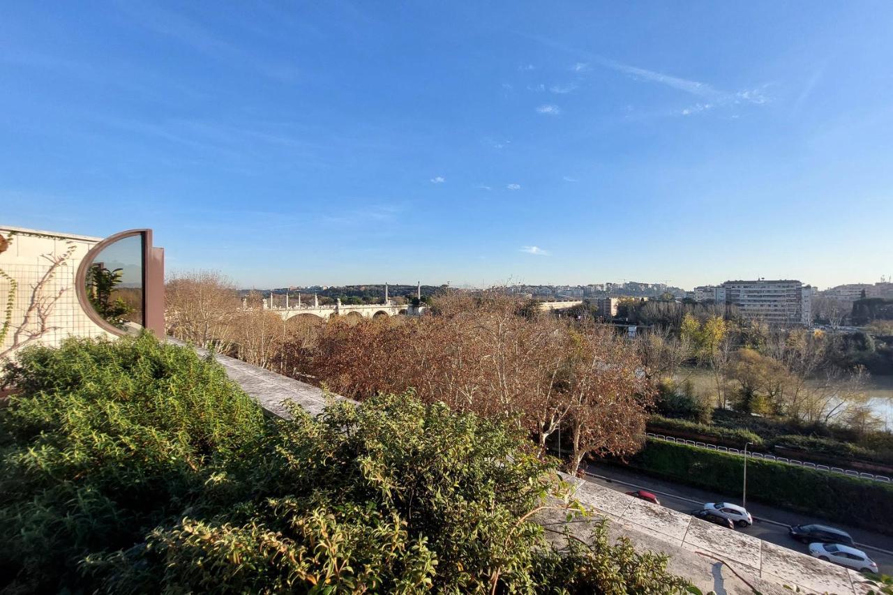 Beautiful Loft In Ponte Milvio With Terrace Apartment Rome Exterior photo